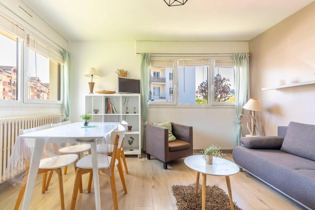Appart Cosy Annecy Parking Et Velos Gratuit מראה חיצוני תמונה